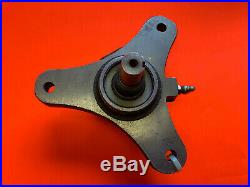 67285 blade spindle assembly for Woods RM550 finish grooming mower