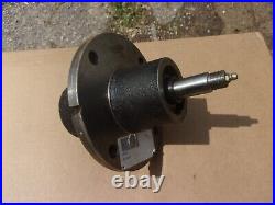 Woods 38105 Mower Blade Deck Bearing Spindle Hub Turf Batwing Finish 9144-1 9204